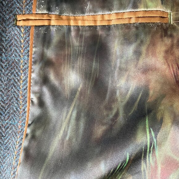 Jacket - Picture 7 of 9